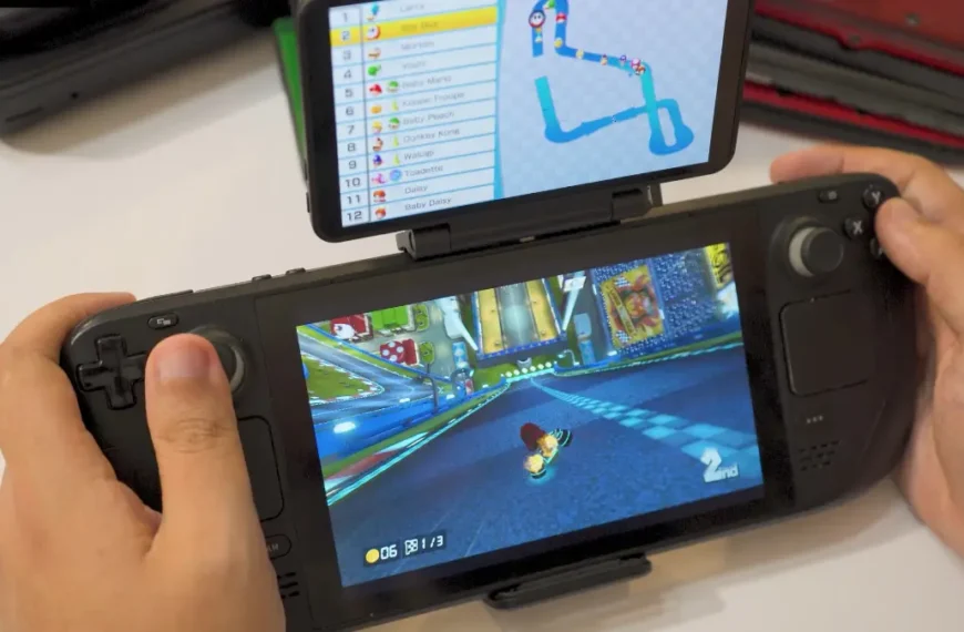 Steam Deck with Retroid Dual Screen Add-On playing Mario Kart, showing race on main screen and track map on secondary display